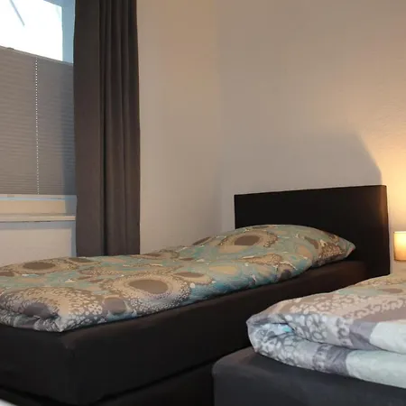 Monteurwohnung Rose In Naehe Gifhorn, Wolfsburg, Braunschweig 公寓 伊森比特尔