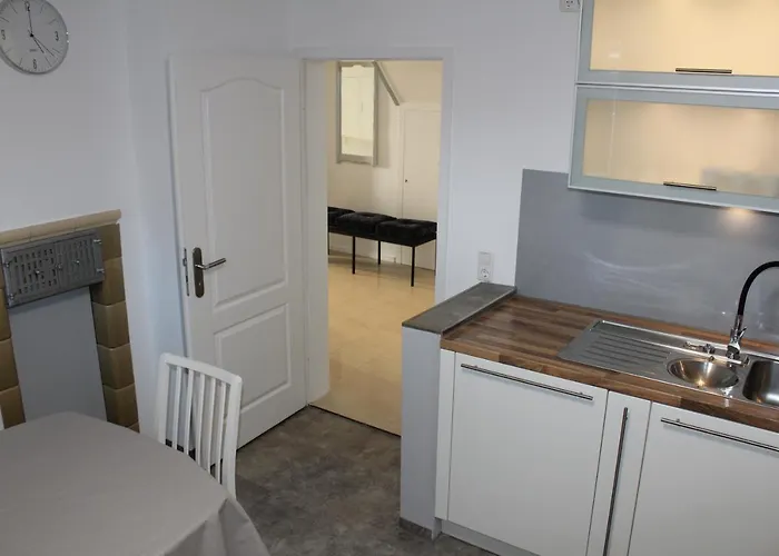 Monteurwohnung Rose In Naehe Gifhorn, Wolfsburg, Braunschweig *